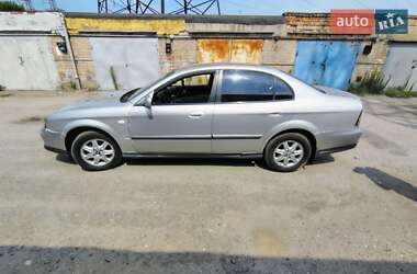 Седан Chevrolet Evanda 2006 в 