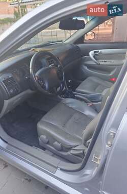 Седан Chevrolet Evanda 2006 в 