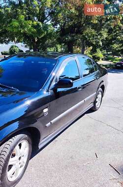Седан Chevrolet Evanda 2005 в Кропивницком