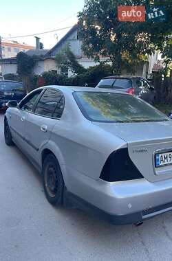 Седан Chevrolet Evanda 2006 в Житомирі