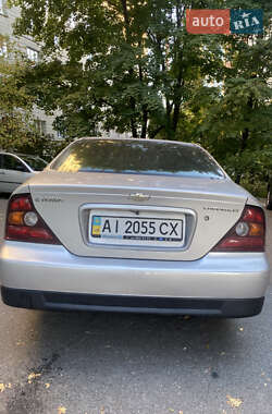 Седан Chevrolet Evanda 2005 в 