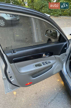 Седан Chevrolet Evanda 2005 в 
