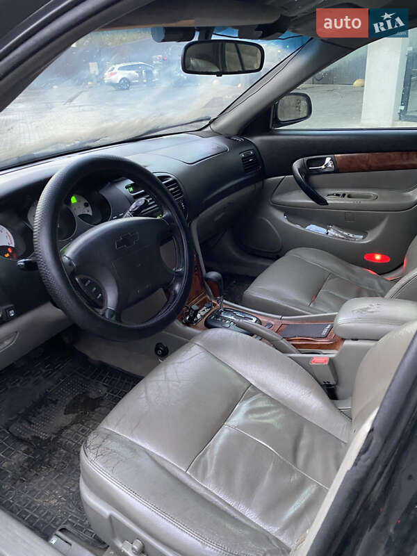 Седан Chevrolet Evanda 2005 в Николаеве