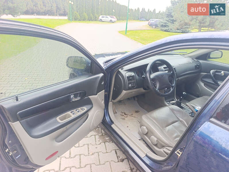 Седан Chevrolet Evanda 2005 в Черновцах