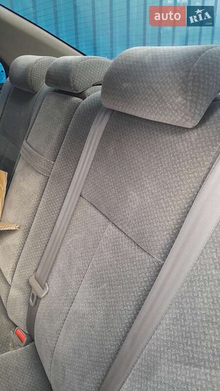 Седан Chevrolet Evanda 2005 в Хмельницком