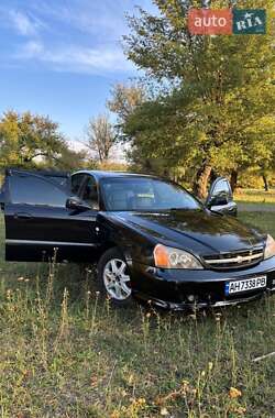 Седан Chevrolet Evanda 2006 в 