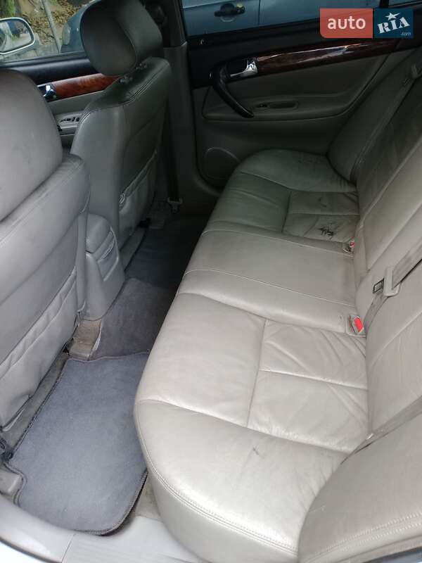 Седан Chevrolet Evanda 2005 в Киеве