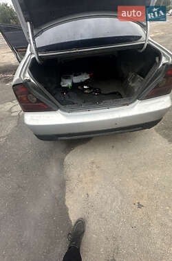 Седан Chevrolet Evanda 2005 в  фото 8 Седан Chevrolet Evanda 2005 в