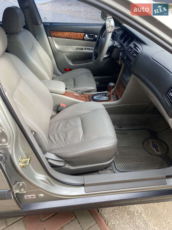 Седан Chevrolet Evanda 2005 в Одессе
