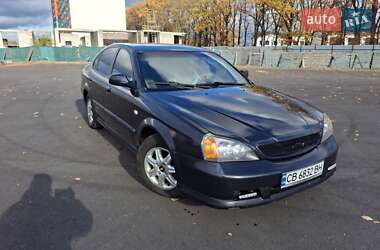 Седан Chevrolet Evanda 2005 в Чернигове