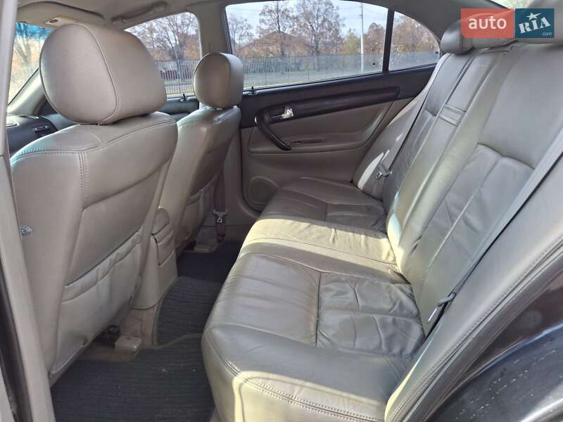 Седан Chevrolet Evanda 2005 в Чернигове