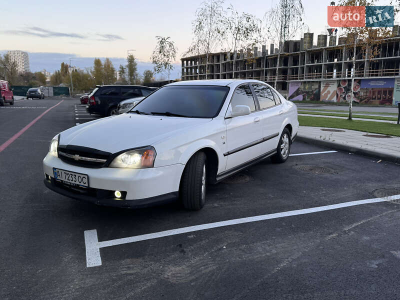 Седан Chevrolet Evanda 2006 в Києві фото 2 Седан Chevrolet Evanda 2006 в Києві