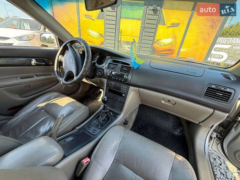 Седан Chevrolet Evanda 2005 в Стрые