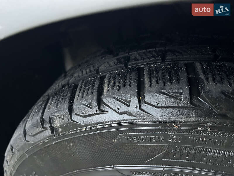 Седан Chevrolet Evanda 2006 в Киеве