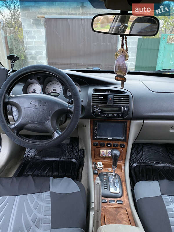 Седан Chevrolet Evanda 2005 в Бобринце