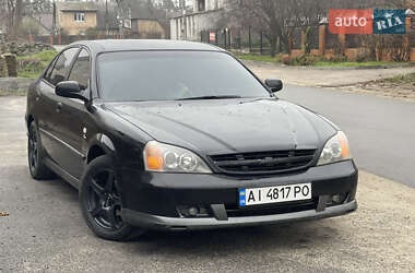 Седан Chevrolet Evanda 2005 в Буче