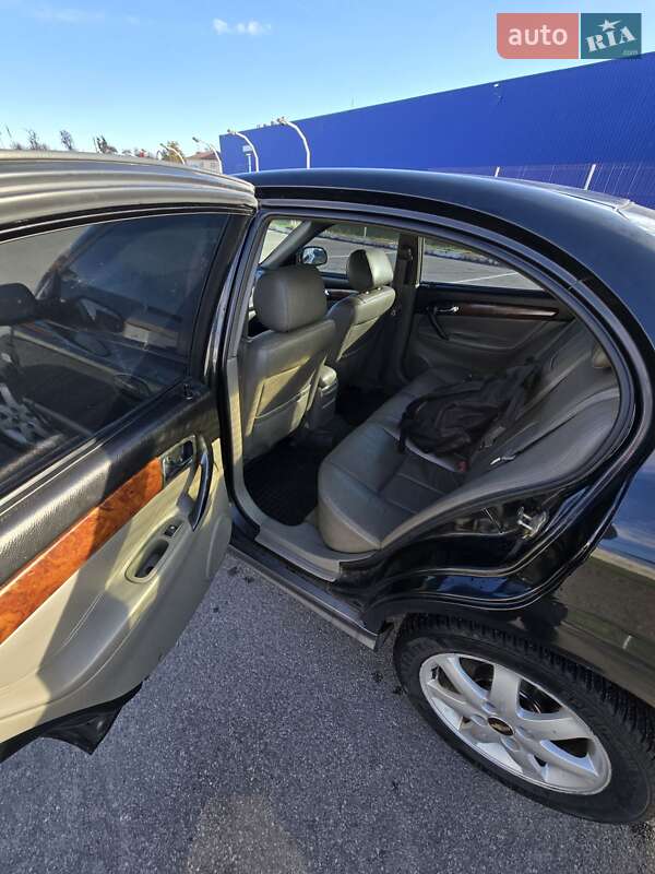 Седан Chevrolet Evanda 2005 в Виннице