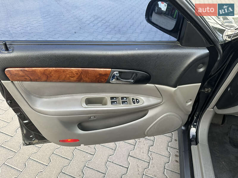 Седан Chevrolet Evanda 2006 в Киеве