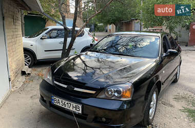 Седан Chevrolet Evanda 2005 в Кропивницькому