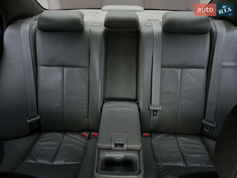 Седан Chevrolet Evanda 2004 в Лозовой