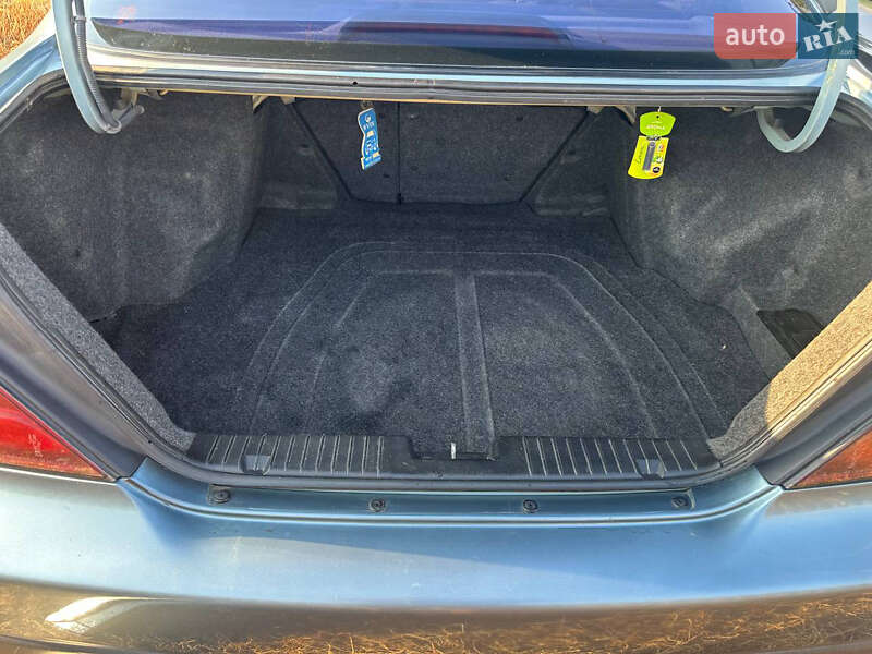 Седан Chevrolet Evanda 2005 в Киеве