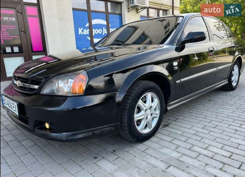 Седан Chevrolet Evanda 2006 в Кременце