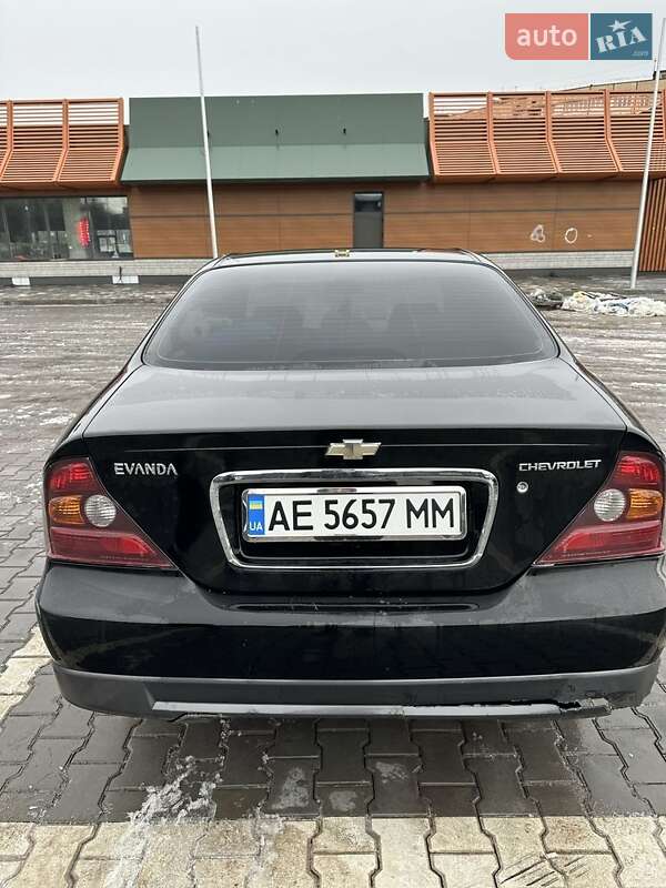 Седан Chevrolet Evanda 2006 в Кривом Роге