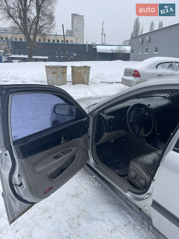 Седан Chevrolet Evanda 2006 в Харькове