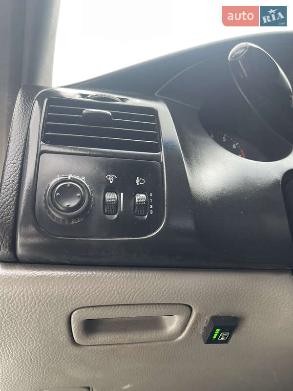 Седан Chevrolet Evanda 2006 в Харькове