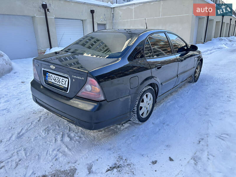 Седан Chevrolet Evanda 2006 в Тернополі
