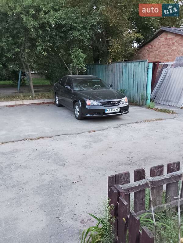 Седан Chevrolet Evanda 2006 в Боярке