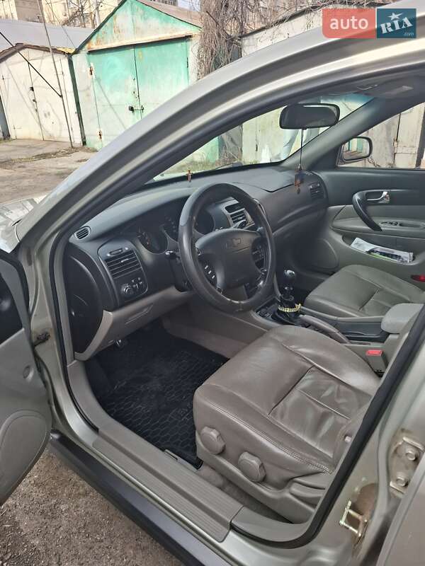 Седан Chevrolet Evanda 2005 в Черноморске