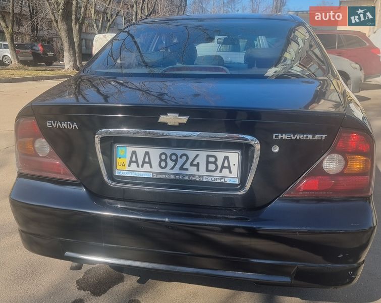 Седан Chevrolet Evanda 2005 в Києві