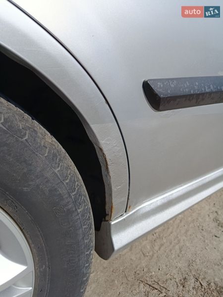 Седан Chevrolet Evanda 2006 в Нетешине