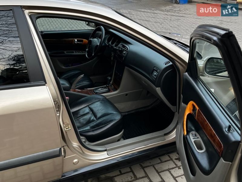 Седан Chevrolet Evanda 2004 в Львове