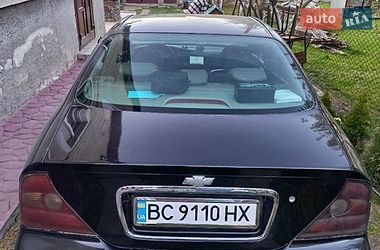 Седан Chevrolet Evanda 2006 в Мостиске