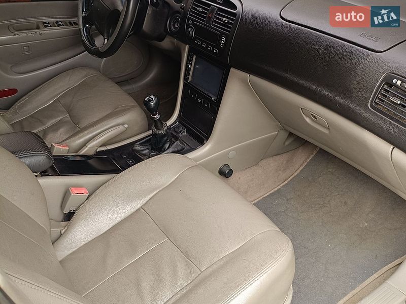 Седан Chevrolet Evanda 2005 в Каневі