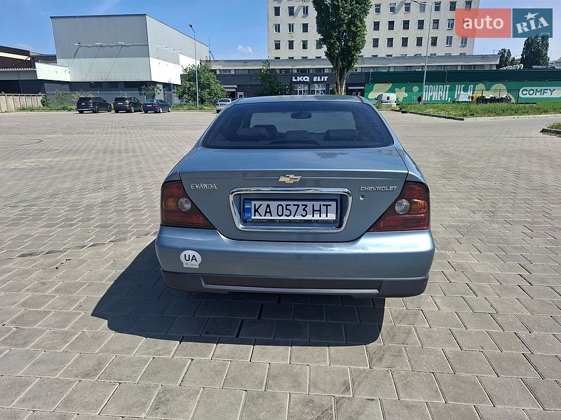 Седан Chevrolet Evanda 2005 в Черкассах