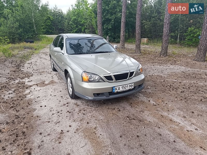 2005 Chevrolet Evanda, VIN KL1LF69ZE6B182892:plate — фото 1 (autoria)