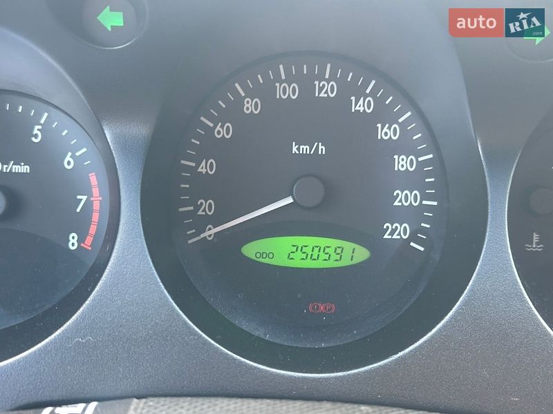 Седан Chevrolet Evanda 2005 в Черкасах