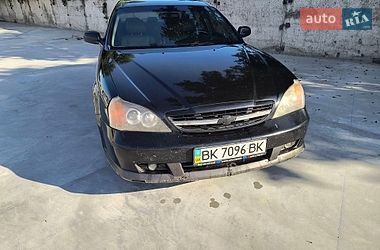Седан Chevrolet Evanda 2006 в Рівному
