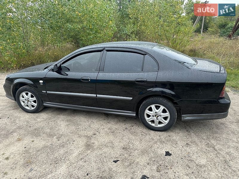 Седан Chevrolet Evanda 2006 в Кременчуці