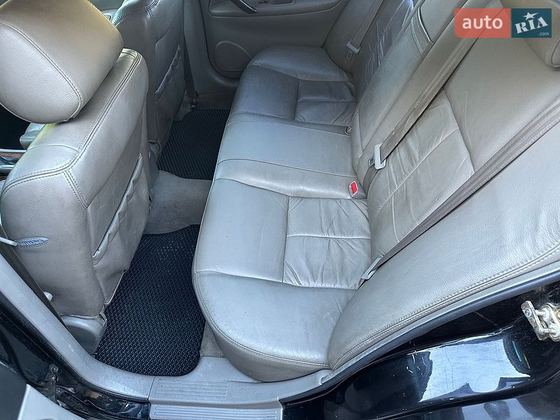 Седан Chevrolet Evanda 2006 в Кременчуці