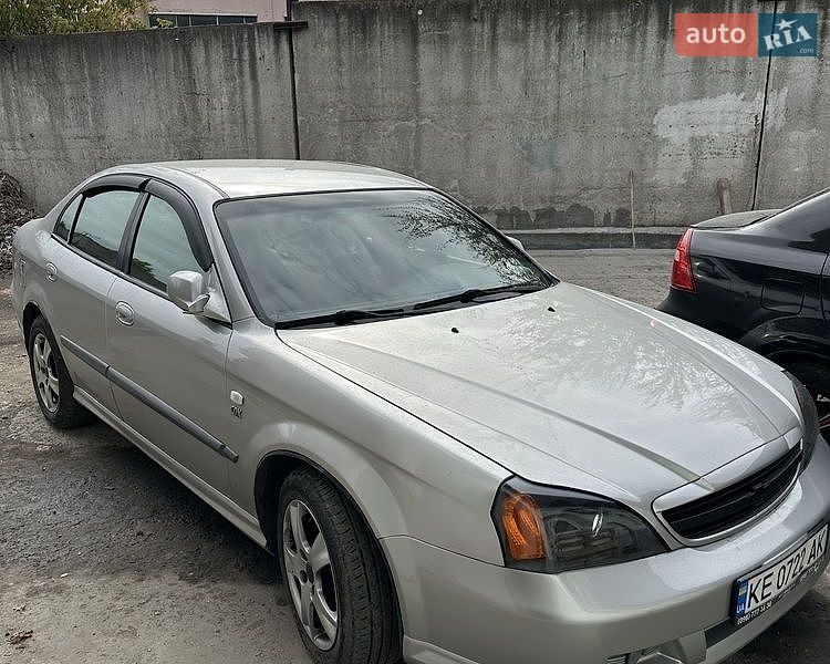 Седан Chevrolet Evanda 2006 в Дніпрі