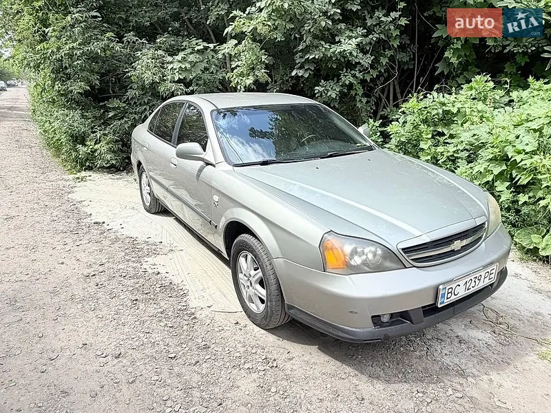 Chevrolet Evanda 2004