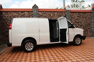  Chevrolet Express 2011 в Киеве