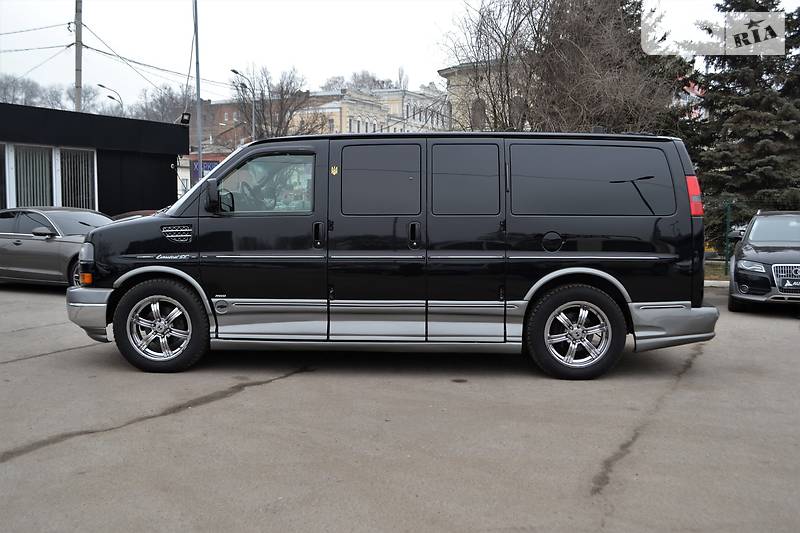 Мінівен Chevrolet Express 2009 в Харкові