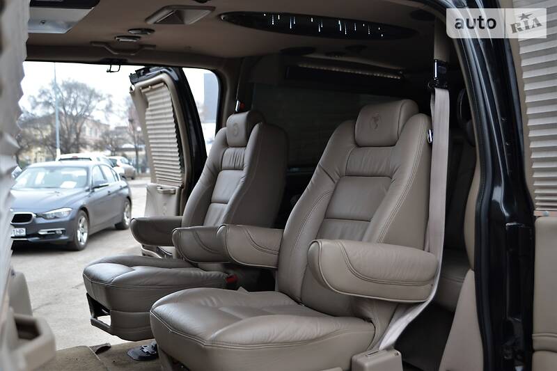 Мінівен Chevrolet Express 2009 в Харкові
