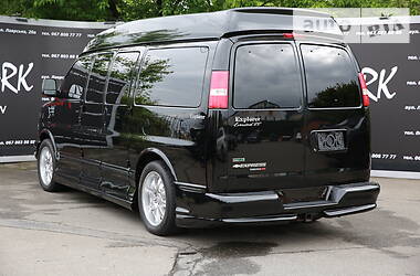 Минивэн Chevrolet Express 2010 в Киеве