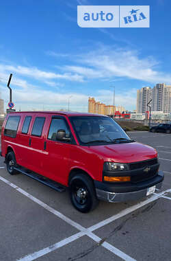 Минивэн Chevrolet Express 2015 в Киеве